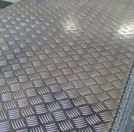 China Rollenaluminiumbodenplatte 2mm dick, Aluminiumschritt-Platte Embosssed-Blatt fournisseur