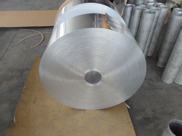 China Weiche Aluminiumfolie-Rolle der Legierungs-8011 0.0065mm bis 0.2mm Breite 15mm-1200mm fournisseur